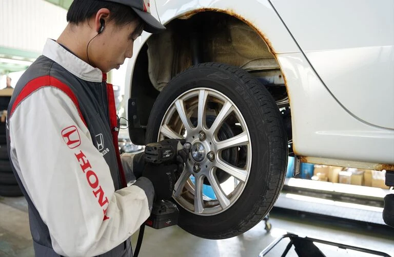整備士を募集 | 岐阜県高山市の車ならHonda Cars 飛騨